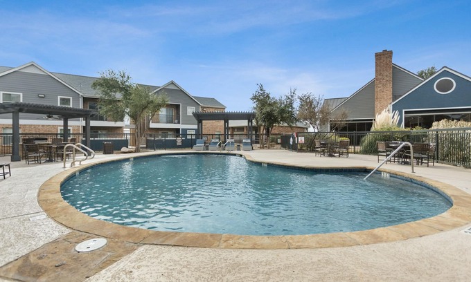 Midland Apartment | Spacious Apt in the Heart of Midland