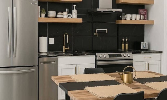 Cedar Park House | Spacious Cedar Park Retreat | Backyard Oasis