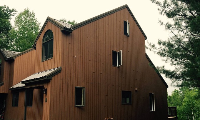 Carroll County Condo | Spacious Condo Minutes from North Conway and great skiing