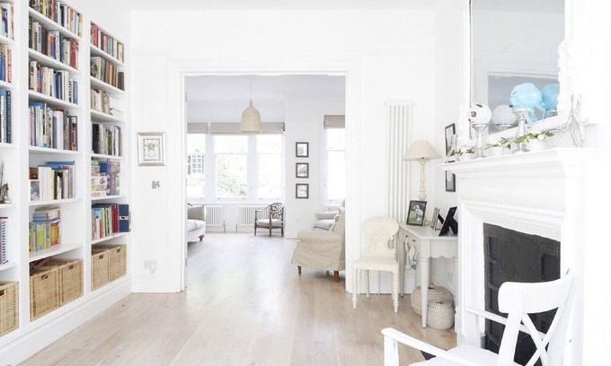 St. Leonard's House | Spacious Detached London Family Home (sleeps 10-11)