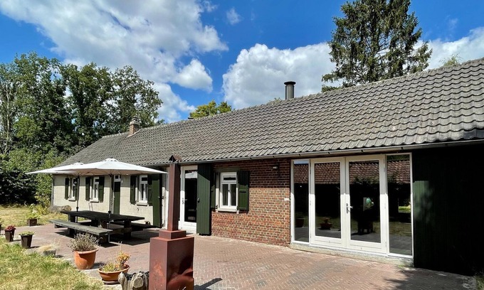 Stramproy Other | Spacious Farmhouse near Forest in Stramproy