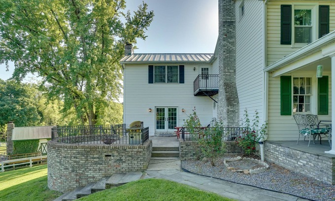Frederick House | Spacious Frederick Retreat w/ Pond Near Downtown