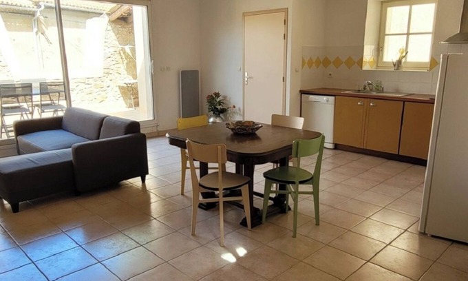 Talairan House | SPACIOUS GITE WITH GARAGE