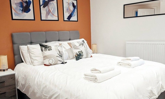 Bridlington Old Town Apartment | Spacious Ground Floor Sea View Apartment