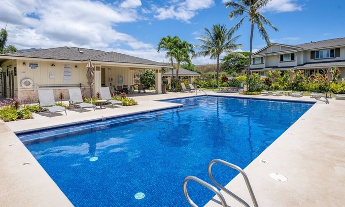 Kapolei House | Spacious Hillside Villas 1500-7 by Gather w/AC, Lanai, Pool Access & Golf Ne