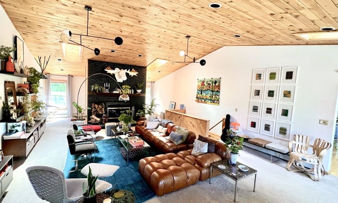 Roscoe House | Spacious House on a Hill in the Heart of Roscoe NY