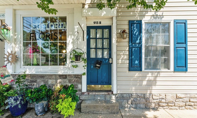 Fredericksburg Apartment | Spacious Loft at Lafayette - Just 10 Minutes to Mary Washington Hospital