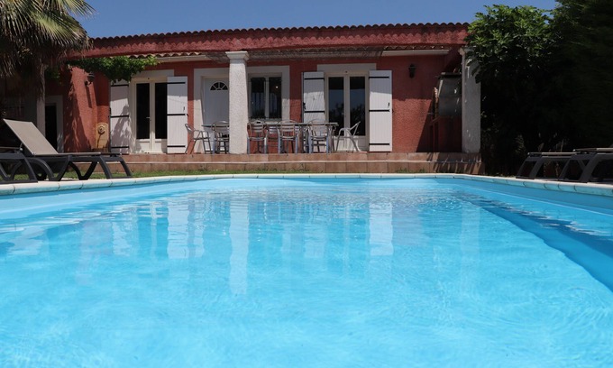 Ribaute-les-Tavernes Villa | Spacious, modern villa + heated, not overlooked swimming pool
