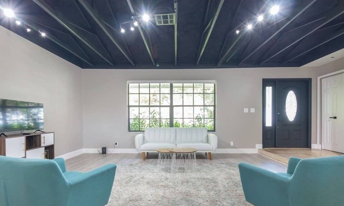 Cooper City House | Spacious New Large Pool Backyard