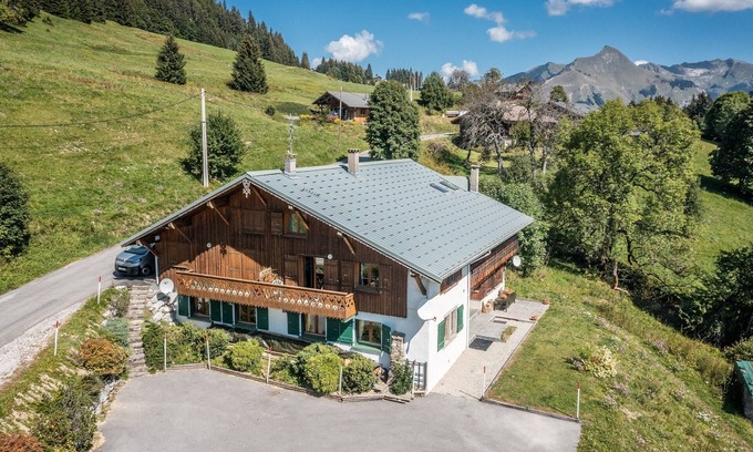 Les Gets Other | Spacious Old Farm with great views over Les Gets