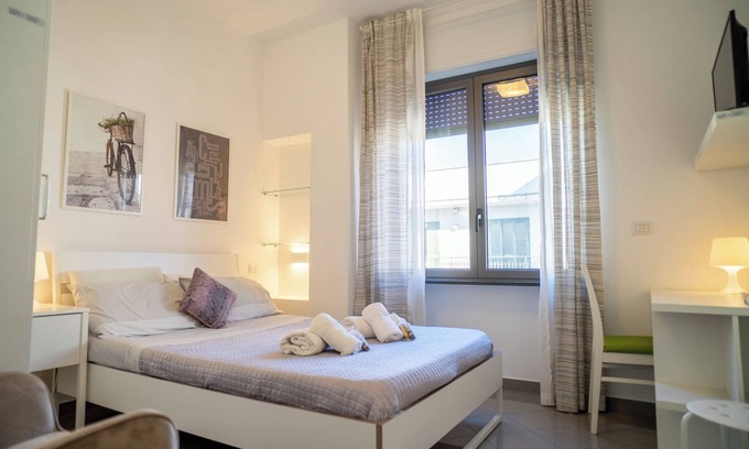 Cutrofiano Apartment | Spacious place with fast Wi-Fi and private terrace