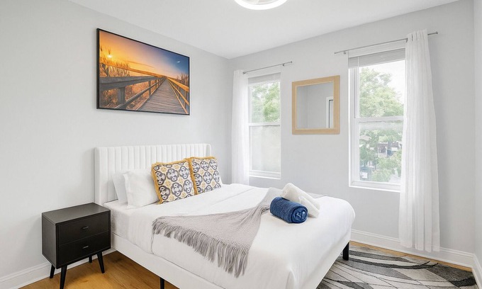 Park View House | Spacious, Relaxing & Gorgeous 5 Bed 4 Bath Entire House in DC!