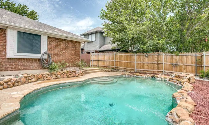 Lewisville House | Spacious Retreat Near DFW Airport, Work & Play