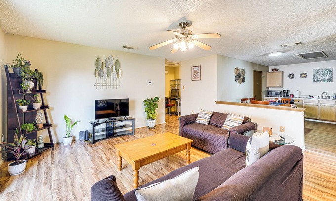 West San Antonio House | Spacious San Antonio Home: Close to Military Bases