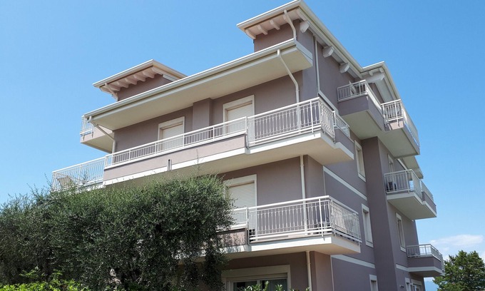 Rivoltella Apartment | Spacious second floor apartment with stunning lake views