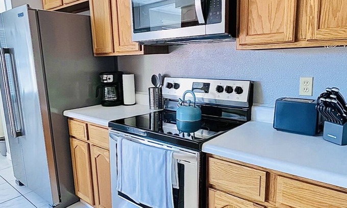 Coppell House | Spacious Single Story Home w Fenced in Backyard - Pet Friendly