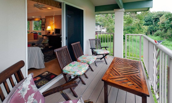 Princeville House | Spacious Townhome in Quiet Neighborhood - Great for Larger Groups & Families