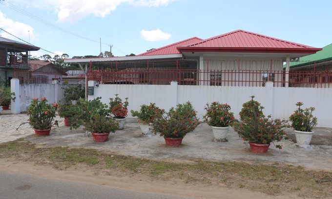 Paramaribo House | Spacious two-room house