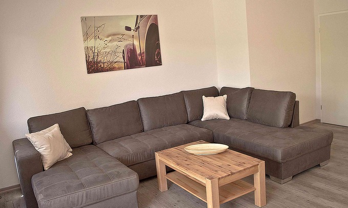 Gruna Apartment | Spaciously furnished vacation apartment with balcony