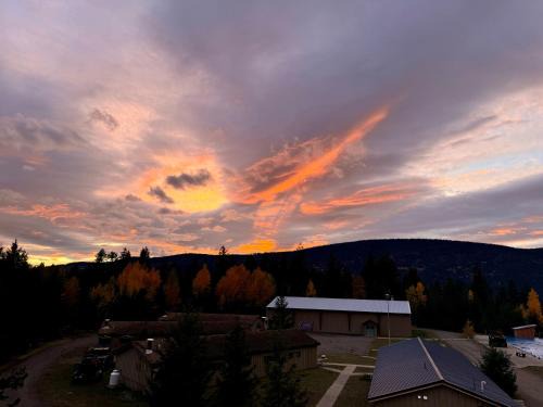 Clearwater Other | Spahats Creek Resort