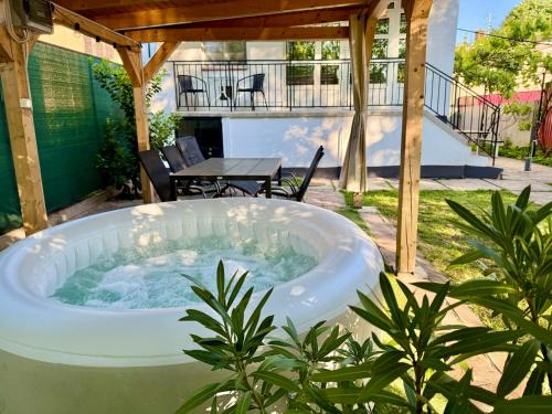 Hajduszoboszlo House | Sparkling Time Apartman