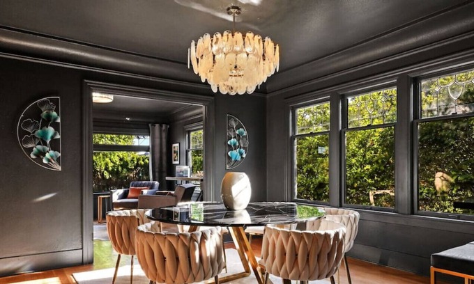 Green Lake House | Speakeasy | Walk to Lake | 2 Kitchens | Dogs Okay!