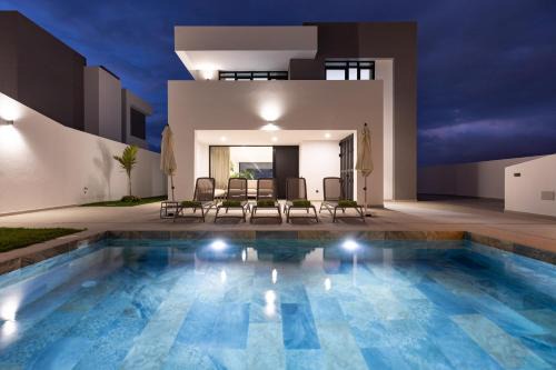 Los Realejos House | SPECIAL OFFER - Gorvorana 2 - up to 10 guests, private pool