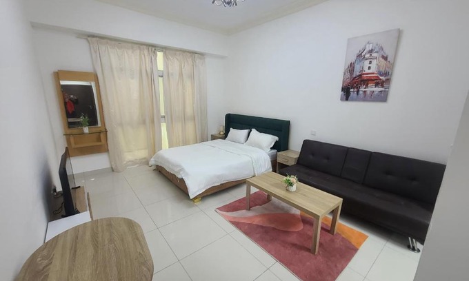 Sheikh Zayed Road Apartment | Special Offer Studio for Rent in Dubai