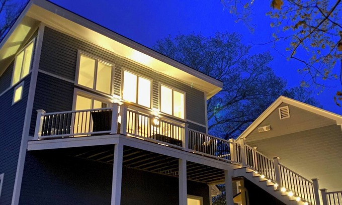 Ogunquit House | Spectacular 2-bedroom Carriage House with all amenities in beautifull Ogunquit.