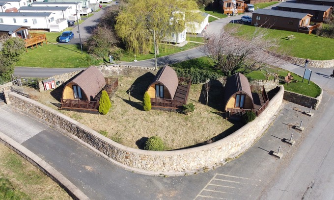Morecambe Cabin | Spectacular Holiday Pod overlooking the River Lune