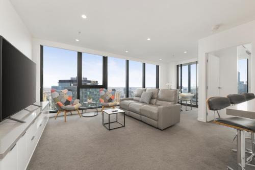 Southbank Apartment | Spectacular Three Bedroom Suite