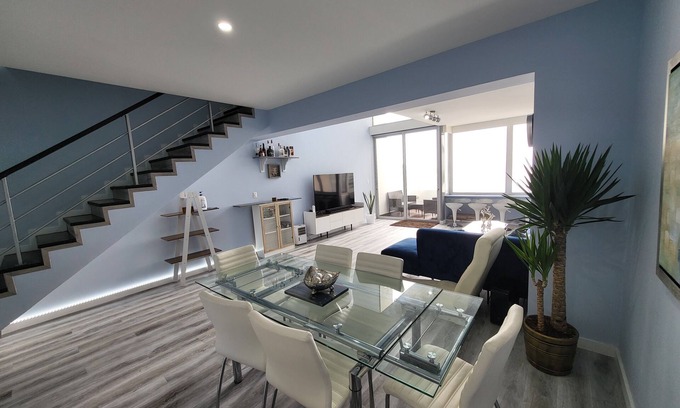 Santa Cruz Condo | Spectacular vista del Faro de Miraflores Y la Costa Verde