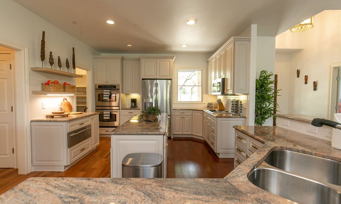Spicewood House | Spicewood Lodge W/pool, Hottub