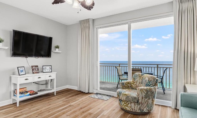 West Panama City Beach Apartment | Splash Resort Beachfront
