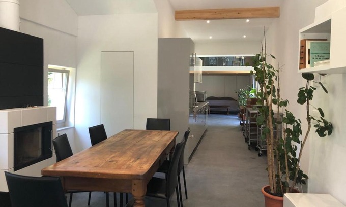 Sion Apartment | Splendid penthouse with private terrace & pkg at the foot of the castles