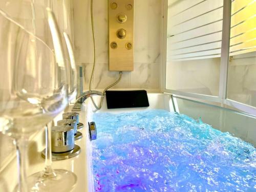 Coutures Apartment | Splendide Cocon Sauna & Balnéo