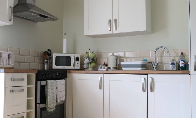 Gosport Apartment | Spring Garden Apartments, Gosport, Hampshire UK