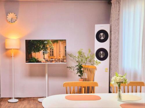 Jeonju Apartment | Spring Sunlight