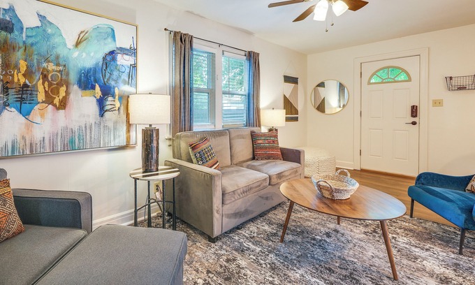 Springfield House | Springfield Home w/Yard: 3 Mi to Downtown!