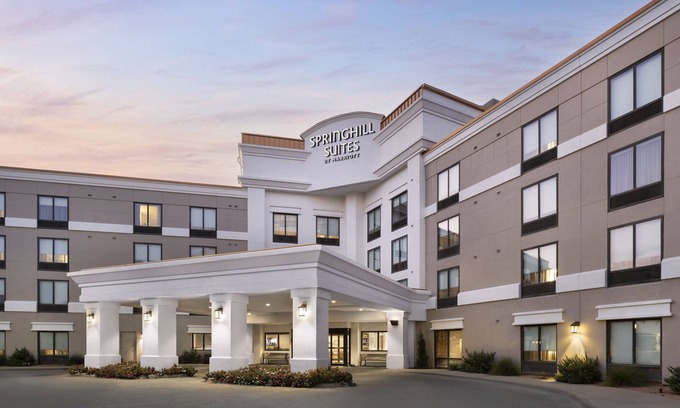 Fort Worth Hotel | SpringHill Suites by Marriott Fort Worth University