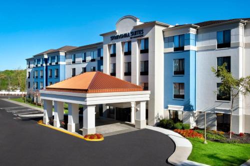 Danbury Hotel | SpringHill Suites Danbury