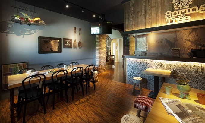 Dongshan Bed & Breakfast | SpringTree B&B