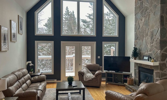 Pasadena Ski Chalet | Spruce Grove Chalet - Humber Valley Resort