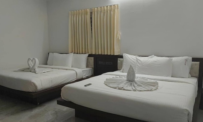 Attibele Hotel | Sree Brewery and kitchen