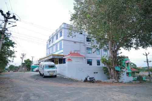 Khattalwada Cabin | Sri Sakthi Lodge