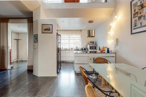 Saint - Agne House | St Agne 3 min du métrobus - Patio - bassin