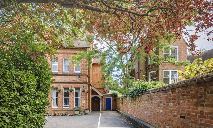 Oxford Hotel | St. Margaret's Hotel