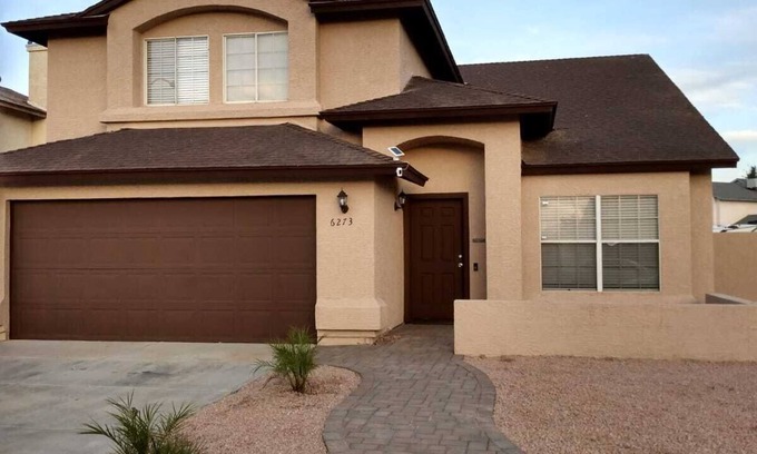 La Buena Vida House | Stadium Side Serenity: Your Home Away from Home