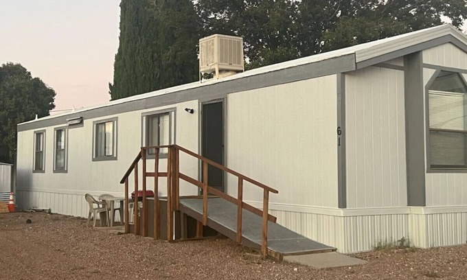 Tombstone House | Stampede MH 61 Guest House Stampede MH 61 Guest House 2BDRM/2BATH