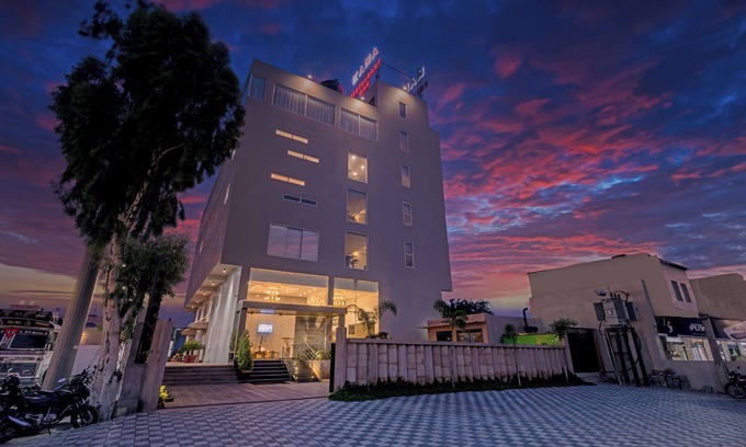 Daijar Hotel | Stamps by Eight Continents, Jodhpur